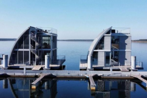 Apartment in a floating house on the Geierswalder See